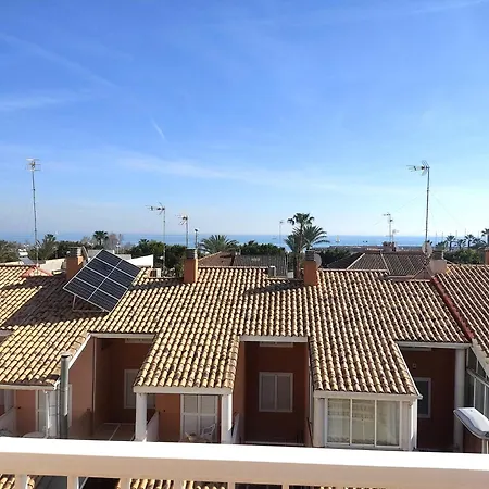 Appartamento Práctico Y Con Vistas Al Mar Valenza